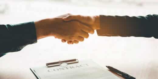 Selling and Buying a Home at the Same Time: How to Time It Without the Stress